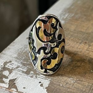 John Hardy 22k and Sterling Dayak Saddle ring